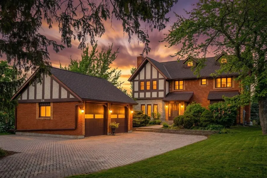 234 Angeline ST N, Kawartha Lakes, ON K9V 5E9