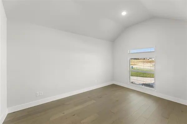 516 Big Lake, Desoto, TX 75115