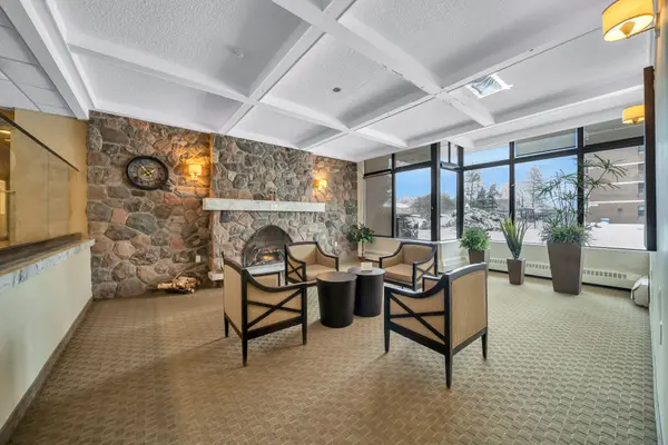 1615 Bloor ST #801, Mississauga, ON L4X 1S2