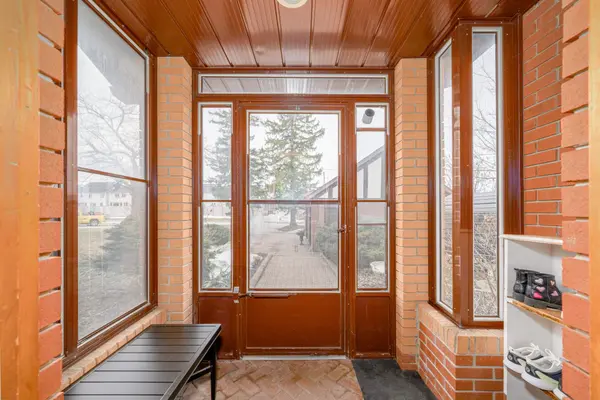 234 Angeline ST N, Kawartha Lakes, ON K9V 5E9