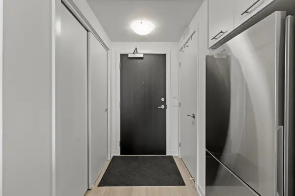 385 Winston RD #1110, Grimsby, ON L3M 4E8