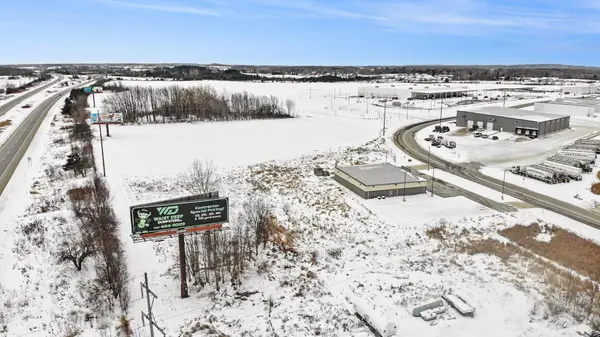 690 Industrial DR, Clare, MI 48617