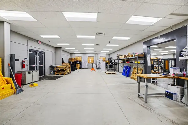 690 Industrial DR, Clare, MI 48617