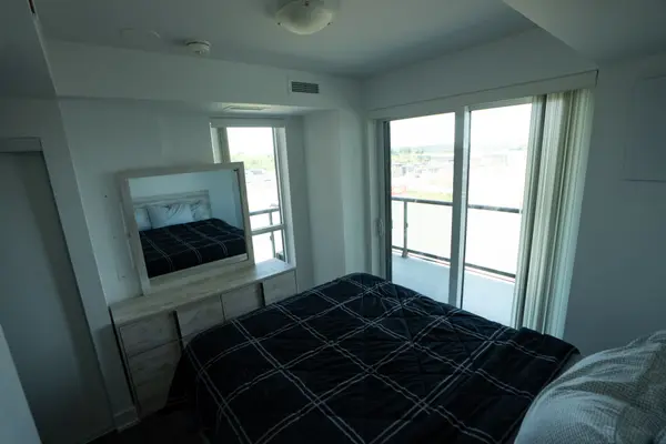 2550 Simcoe ST N #607, Oshawa, ON L1L 0R5