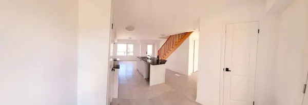 119 Fairlane AVE, Barrie, ON L9J 0M5