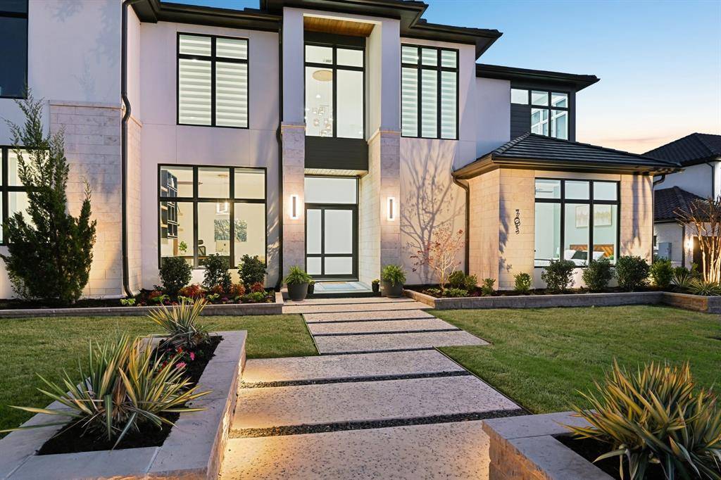 705 Stacy Drive, Southlake, TX 76092