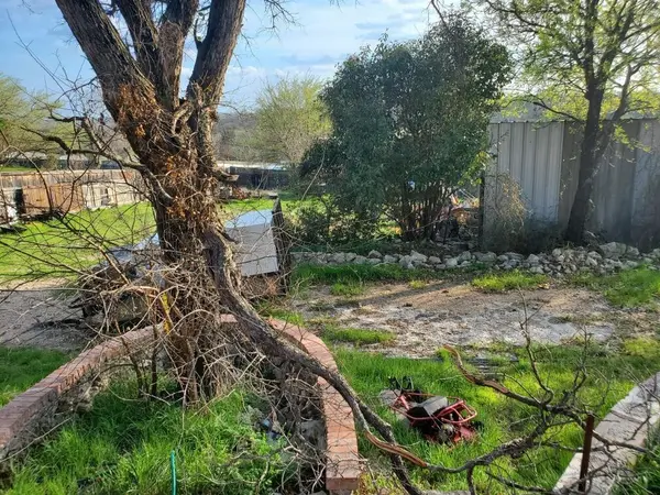 2219 Capri Drive, Fort Worth, TX 76114