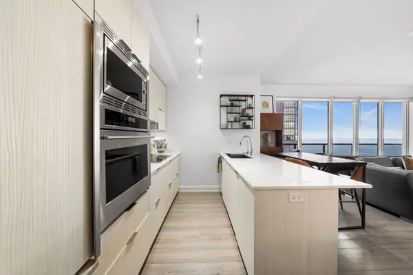 56 Annie Craig DR #2703, Toronto W06, ON M8V 0C8