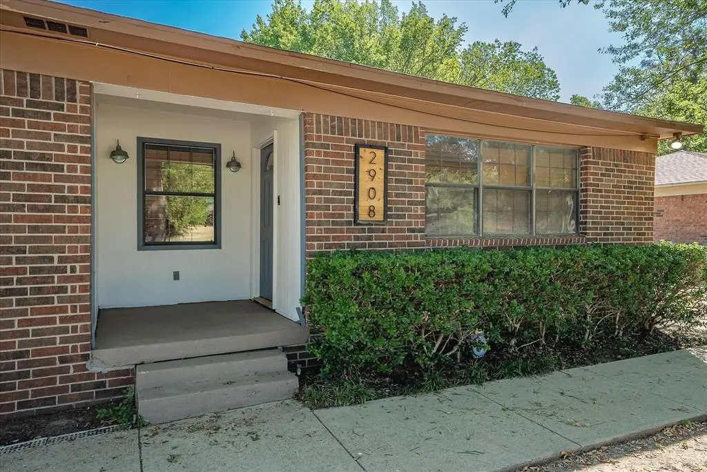 2908 Lynell Drive, Seagoville, TX 75159