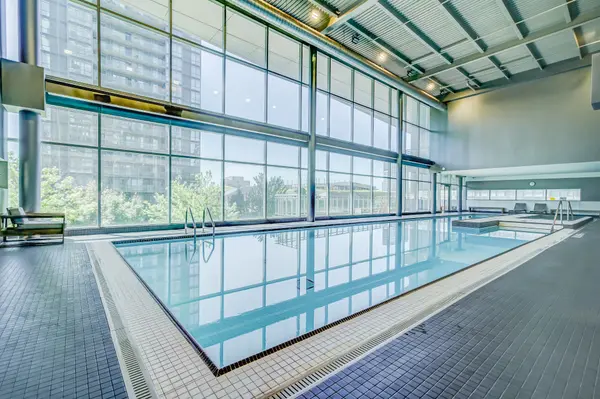 25 Telegram Mews #PH5201, Toronto C01, ON M5V 3Z1