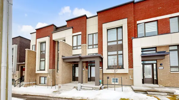 1988 Wilson RD N, Oshawa, ON L1K 3G4