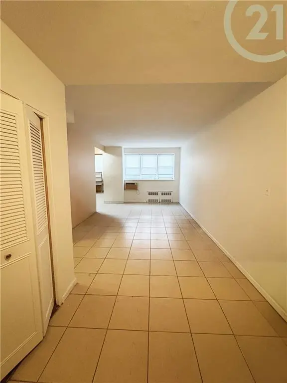 1530 East 8th ST #1J, Brooklyn, NY 11230