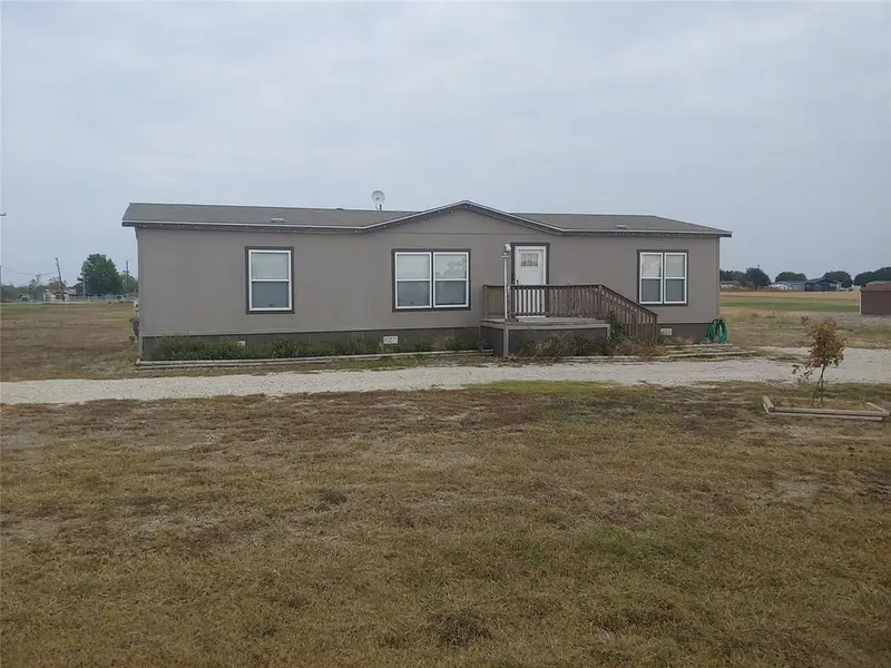 121 Geronimo Street, Ferris, TX 75125