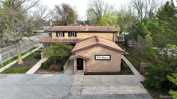 11522 Davis ST, Grand Blanc, MI 48439