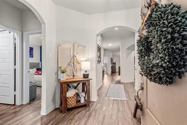 732 Jamestown Lane, Fate, TX 75189