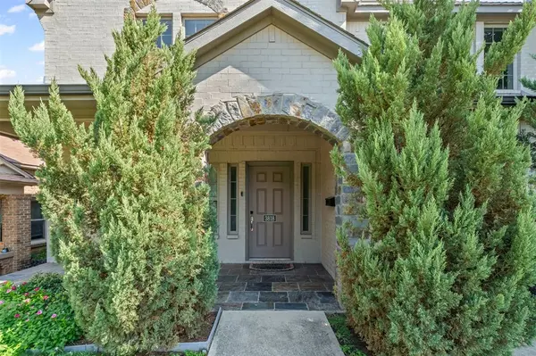 Fort Worth, TX 76107,3818 W 7th Street