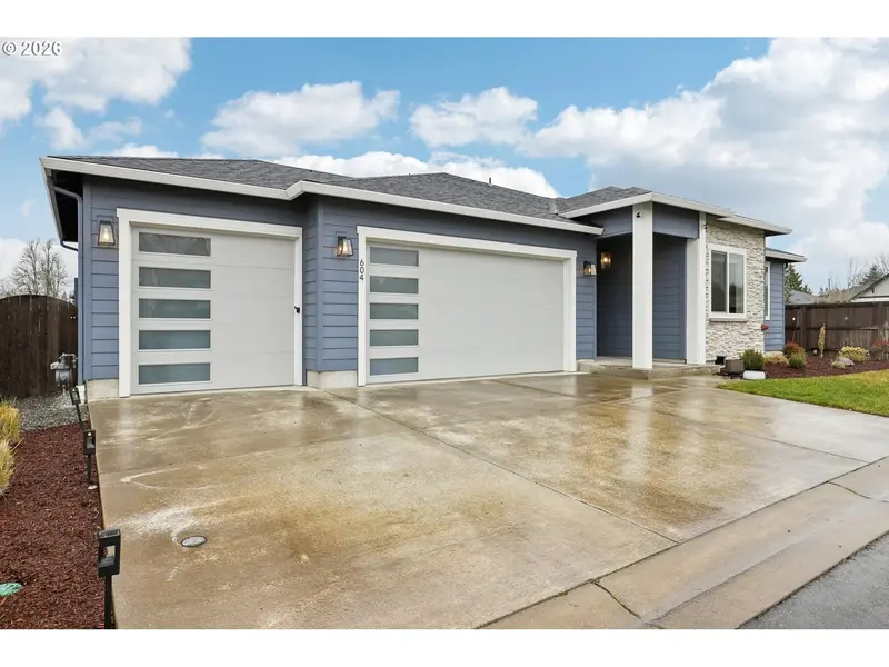 604 NW 25TH WAY, Battle Ground, WA 98604