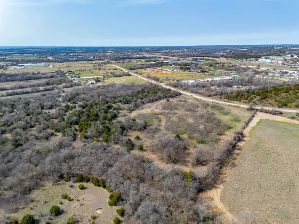 2441 TIN TOP Road, Weatherford, TX 76087