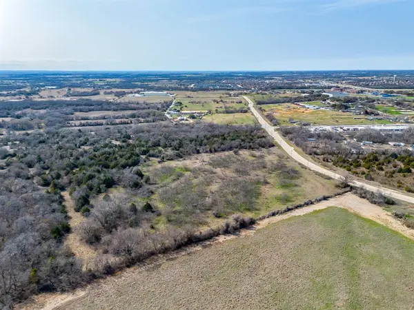 2441 TIN TOP Road, Weatherford, TX 76087