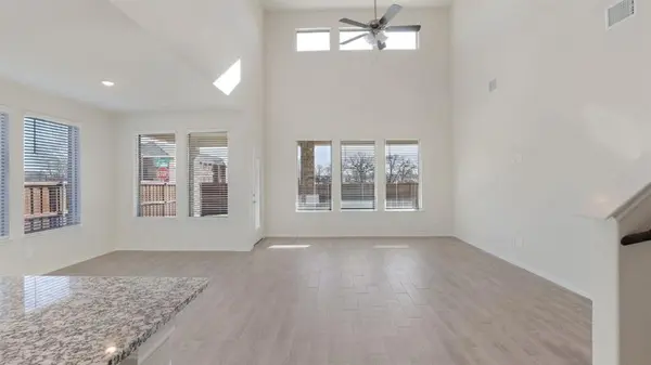 1616 Buckskin Road, Oak Point, TX 75068