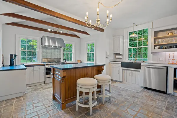 307 Mississagua ST, Niagara-on-the-lake, ON L0S 1J0