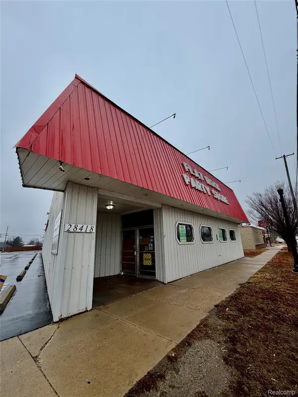 28418 Telegraph RD, Flat Rock, MI 48134