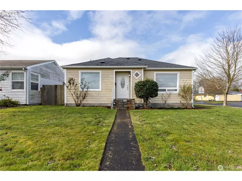 835 20TH AVE, Longview, WA 98632