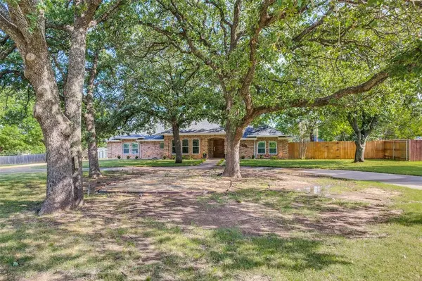 Southlake, TX 76092,2502 Hillside Court