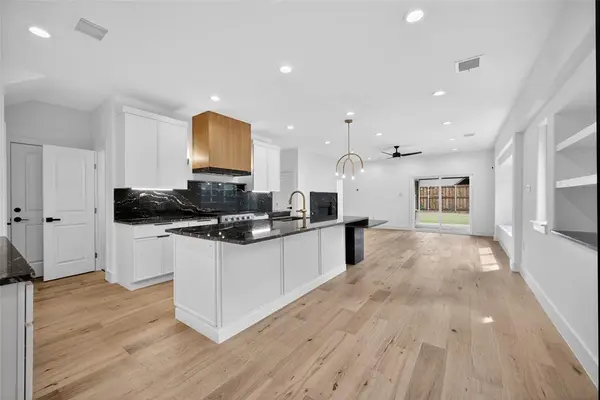 4413 Moonlight Drive, Mckinney, TX 75071