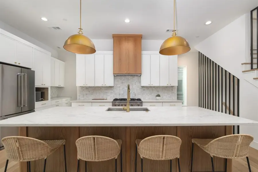 4303 Cedar Springs Road, Dallas, TX 75219