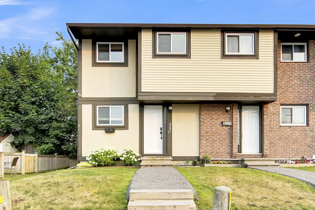 2761 Pimlico CRES, Blossom Park - Airport And Area, ON K1T 2A7