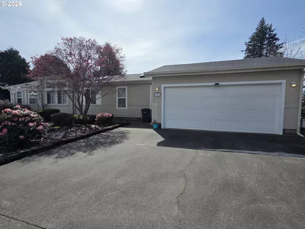 870 HASSETT ST, Brookings, OR 97415