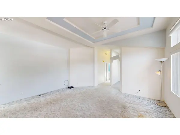 870 HASSETT ST, Brookings, OR 97415