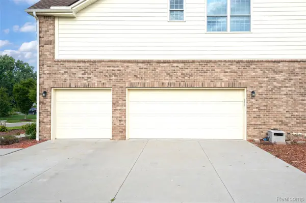 50584 Telluride, Canton Charter Township, MI 48187