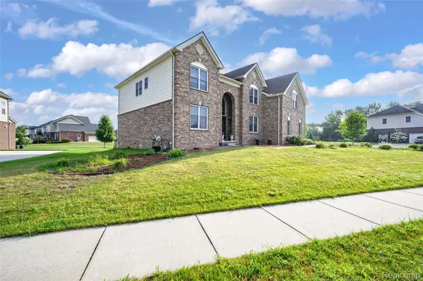 50584 Telluride, Canton Charter Township, MI 48187