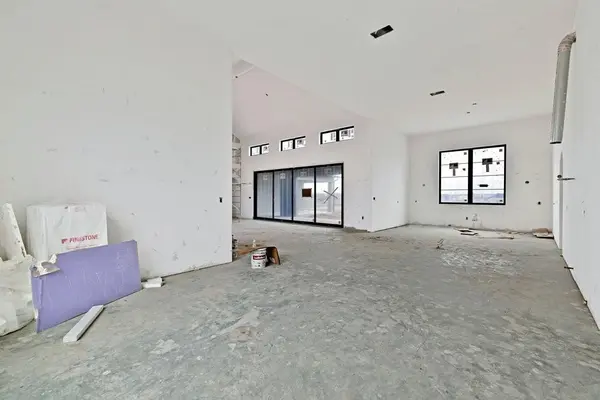 7256 Tom Trails, Krum, TX 76249