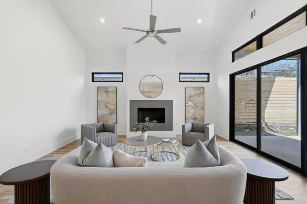 Dallas, TX 75218,8806 Diceman Drive