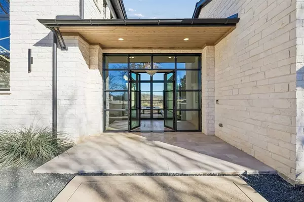 Southlake, TX 76092,4401 Saddleback Lane