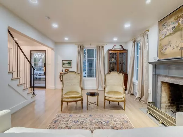 Dallas, TX 75209,5325 W University Boulevard