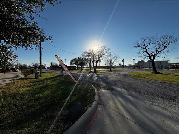 2001 Harrison Street, Bellmead, TX 76705