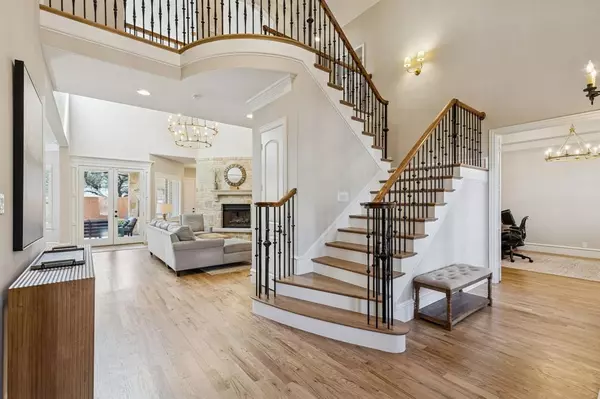 Dallas, TX 75214,6526 Sondra Drive