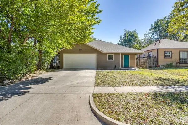 3955 Alamo Avenue, Fort Worth, TX 76107