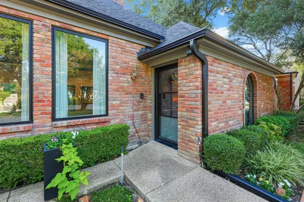 Dallas, TX 75248,5516 Bent Trail