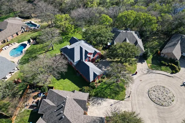 6404 Stone Creek Meadow Court, Fort Worth, TX 76137