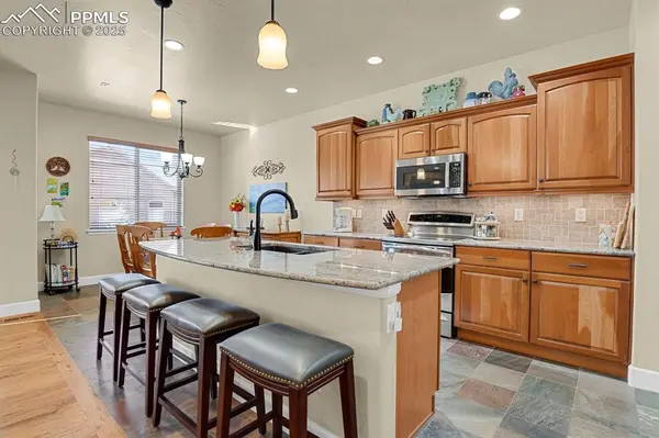 13015 Cake Bread HTS, Colorado Springs, CO 80921