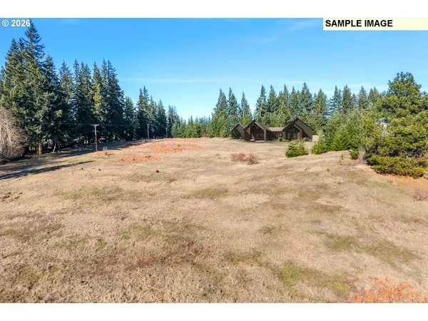 4 WINDSONG LN #A, White Salmon, WA 98672