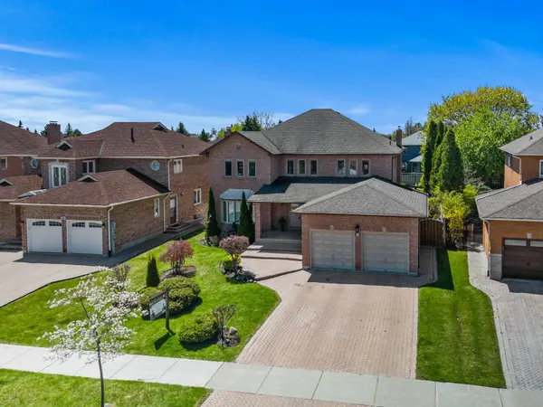 42 Columbus AVE, Vaughan, ON L4L 7G9