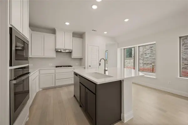 920 Apeldoorn Trail, Little Elm, TX 75068