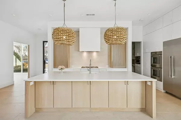 Dallas, TX 75209,4635 Stanford Avenue