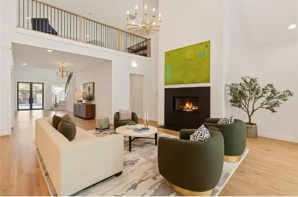 Dallas, TX 75229,10565 Cromwell Drive